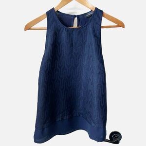 The Limited Navy Sleeveless Blouse Size Small